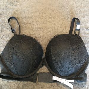 Victoria's Secret Sexy Tee Push Up Bra